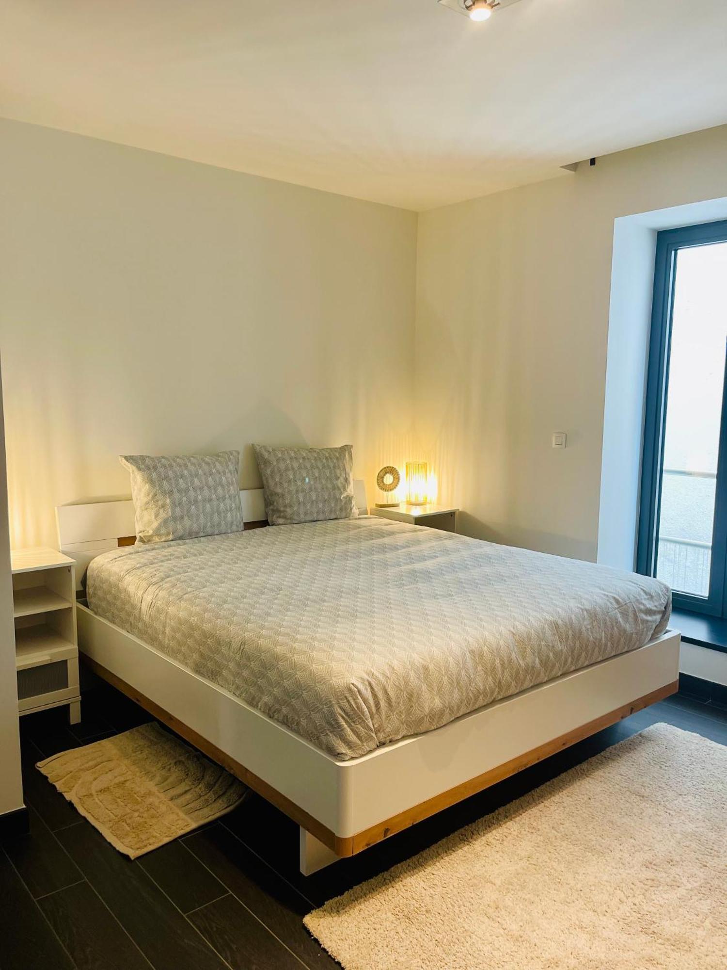 Down Town Spacious Loft Retreat With Private Parking Bruxelles Extérieur photo